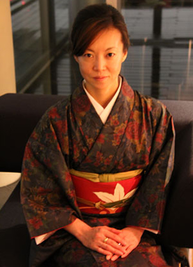 代表　岩本真理